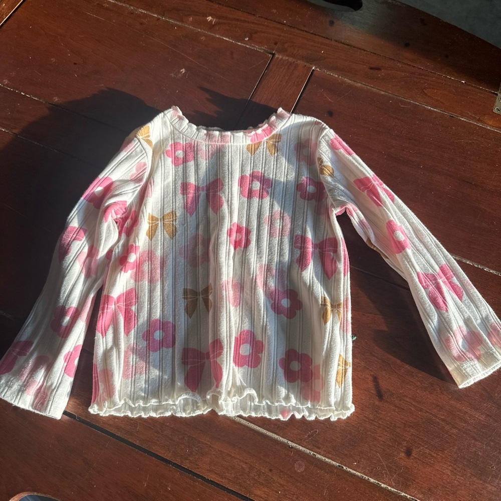 Long sleeve shirt